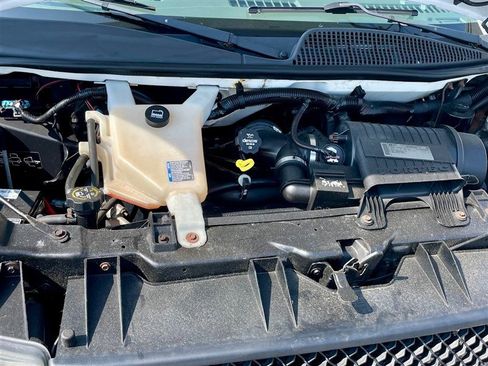 Used 2013 Chevrolet Express 3500 LT w/ LT Preferred Equipment Group image 9