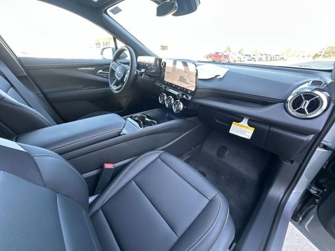 New 2026 Chevrolet Blazer EV LT AWD/4WD image 28