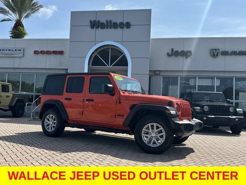 Used 2023 Jeep Wrangler Unlimited Sport AWD/4WD image 1