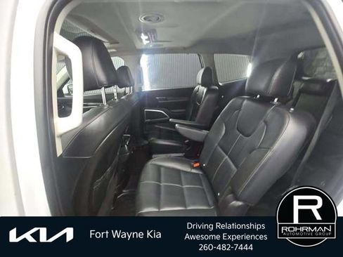 Used 2021 Kia Telluride EX w/ EX Premium Package AWD/4WD image 7