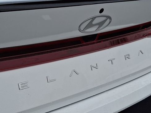 New 2026 Hyundai Elantra Sport FWD image 15