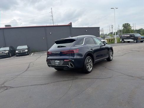 Used 2025 Genesis GV70 2.5T AWD/4WD image 9