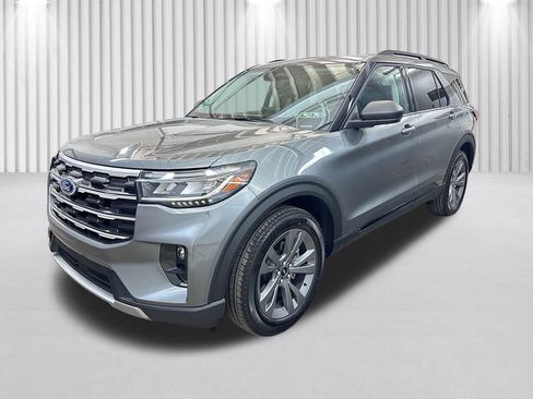 New 2026 Ford Explorer Active w/ Active Comfort Package AWD/4WD image 10