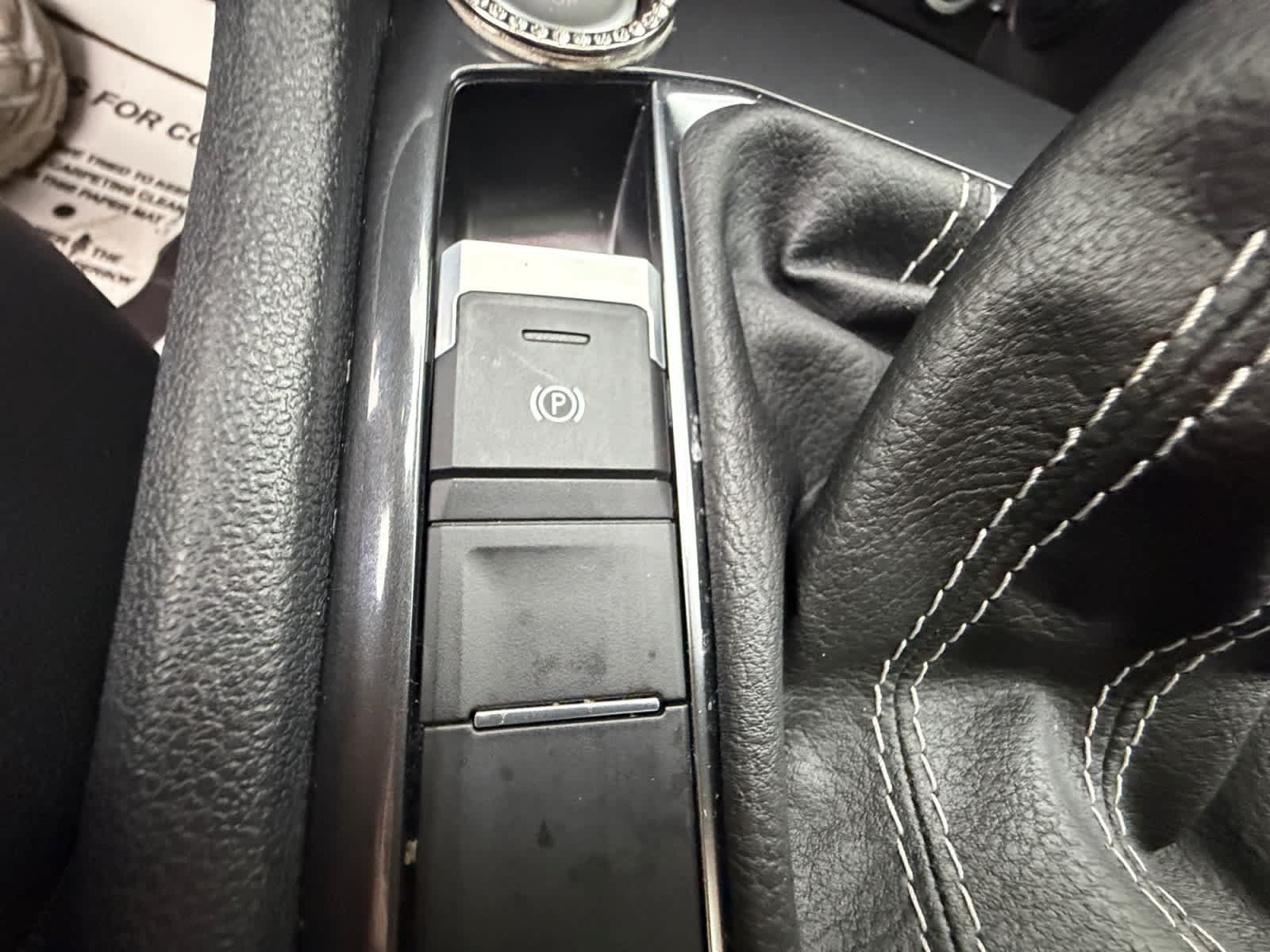 Used 2024 Volkswagen Tiguan SE FWD image 27