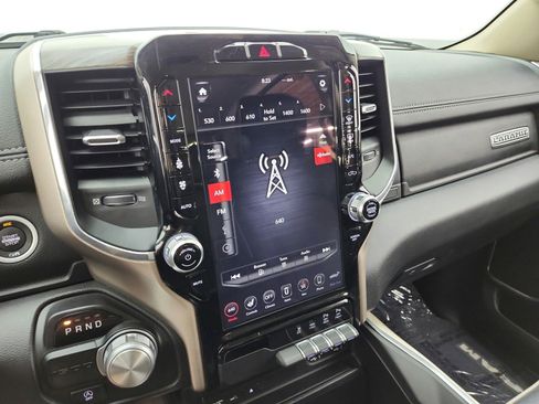 Used 2019 RAM 1500 Laramie RWD image 10