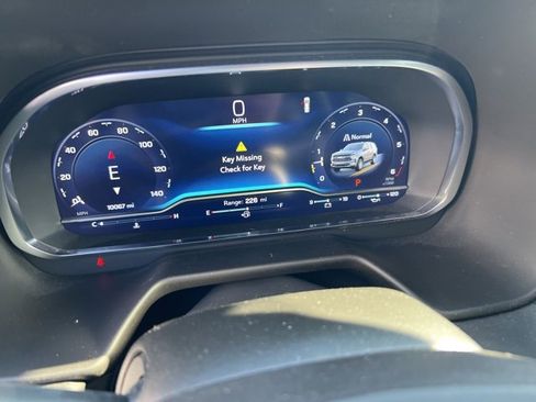 Certified 2024 Chevrolet Tahoe Premier image 16