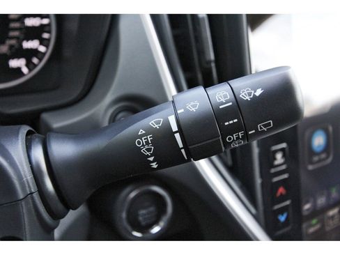 Certified 2025 Subaru Crosstrek 2.0i Premium image 18