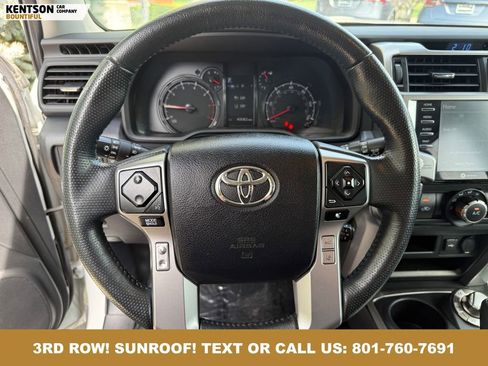 Used 2024 Toyota 4Runner SR5 Premium w/ Moonroof Package AWD/4WD image 17