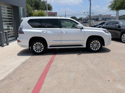 Used 2019 Lexus GX 460 Premium AWD/4WD image 11