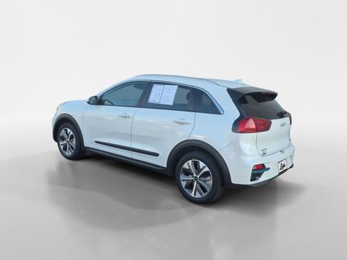 Used 2022 Kia Niro EX Premium FWD image 6