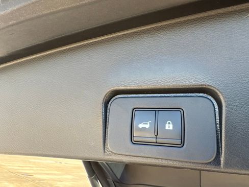 Certified 2023 Nissan Rogue SL w/ SL Premium Package FWD image 29