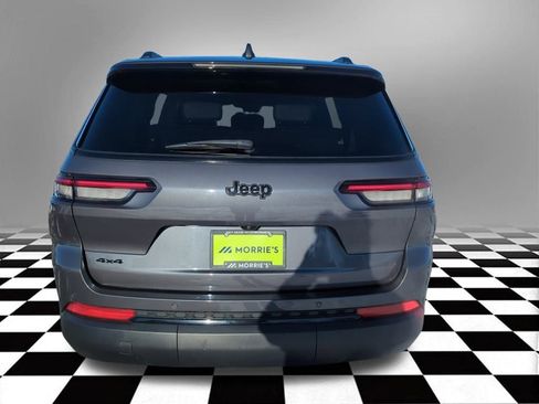 Used 2024 Jeep Grand Cherokee L Laredo image 9