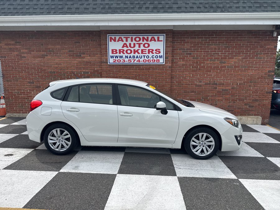 Used 2016 Subaru Impreza 2.0i Premium AWD/4WD image 2