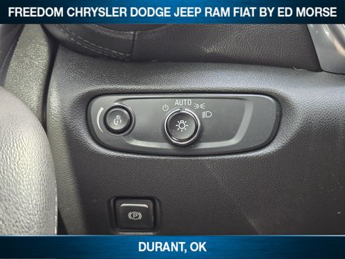 Used 2022 Chevrolet Blazer LT FWD image 16