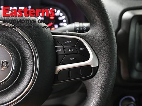 Used 2021 Jeep Renegade Sport AWD/4WD image 15