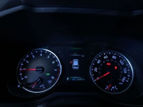 Used 2022 Toyota RAV4 XLE image 24