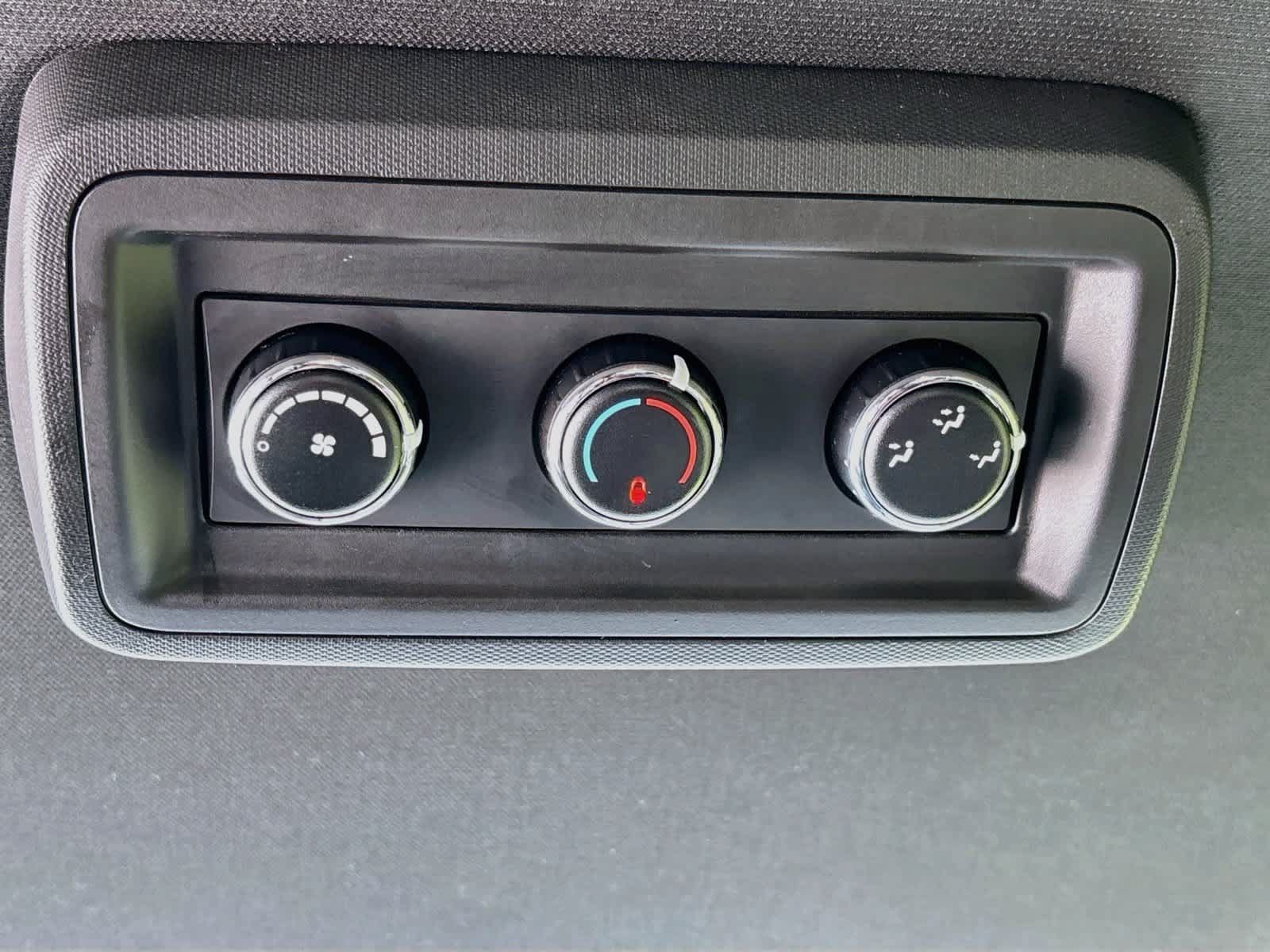 Used 2018 Dodge Grand Caravan SXT FWD image 25