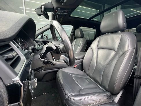 Used 2017 Audi Q7 3.0T Premium image 17