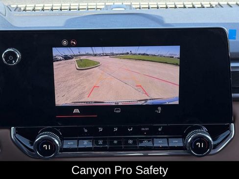 New 2026 GMC Canyon AT4 AWD/4WD image 23