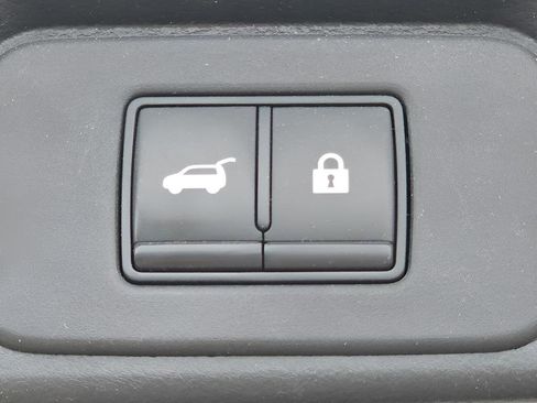 Used 2021 Nissan Rogue SL image 33