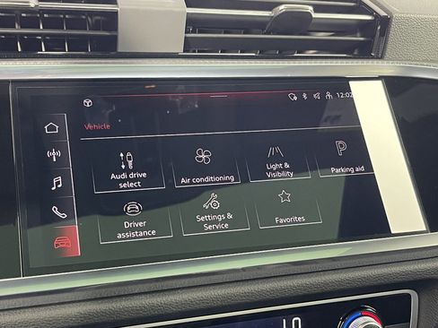 New 2025 Audi Q3 2.0T Premium Plus image 29