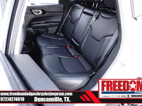 New 2026 Jeep Compass Latitude AWD/4WD image 14