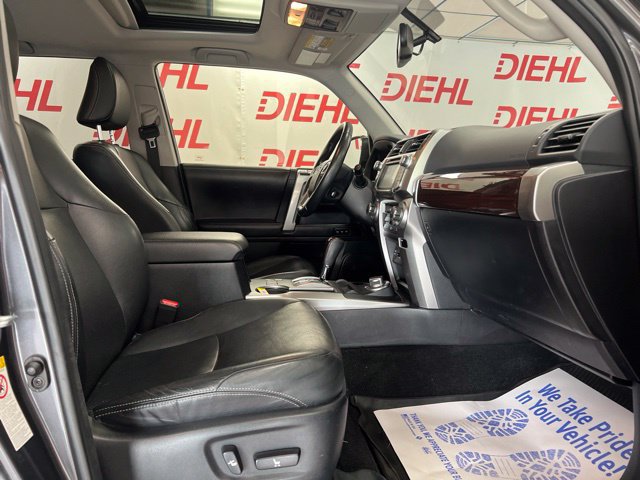 Used 2018 Toyota 4Runner Limited AWD/4WD image 12