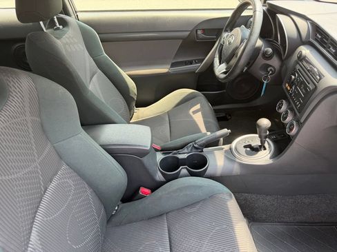 Used 2012 Scion tC FWD image 27