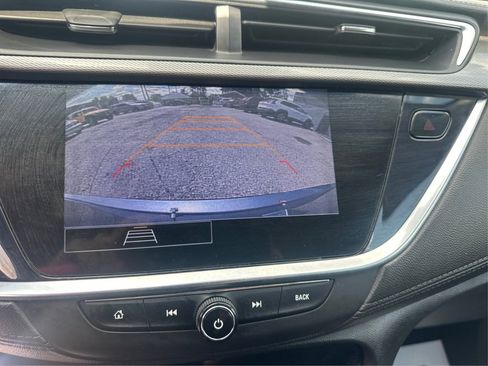 Used 2021 Buick Encore GX Essence w/ Sport Touring Package FWD image 32