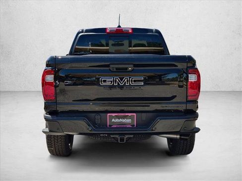 New 2026 GMC Canyon Denali w/ LPO, Denali Black Edition AWD/4WD image 7