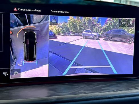 Certified 2025 Audi Q5 Premium w/ Convenience Package AWD/4WD image 20