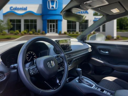 Used 2024 Honda HR-V Sport image 15