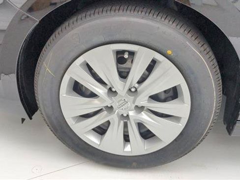 Used 2023 Nissan Sentra S FWD image 35