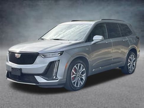 Used 2024 Cadillac XT6 Sport w/ Platinum Package image 30