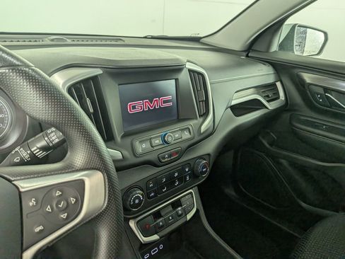 Certified 2024 GMC Terrain SLE image 24