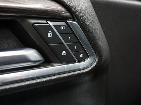 Used 2023 Chevrolet Silverado 1500 LTZ image 16