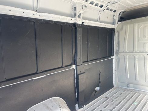 Used 2018 RAM ProMaster 2500 image 17