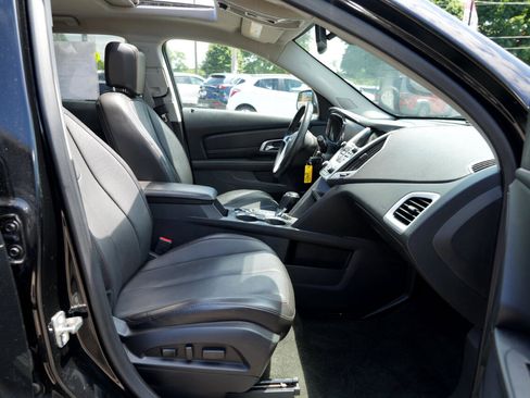 Used 2017 GMC Terrain SLT w/ Open Road Package image 22