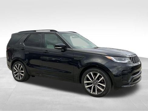 New 2024 Land Rover Discovery Dynamic SE image 10