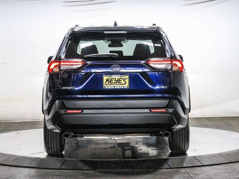 Certified 2024 Toyota RAV4 XLE FWD image 4