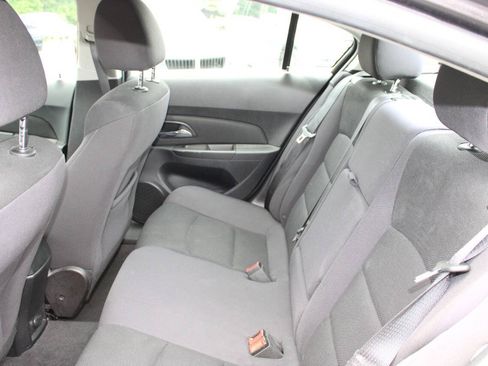 Used 2014 Chevrolet Cruze LT FWD image 18