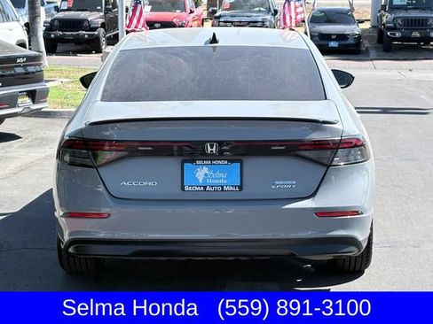 Used 2024 Honda Accord Sport image 6