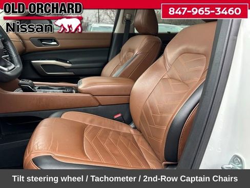 Used 2023 Nissan Pathfinder Platinum AWD/4WD image 10