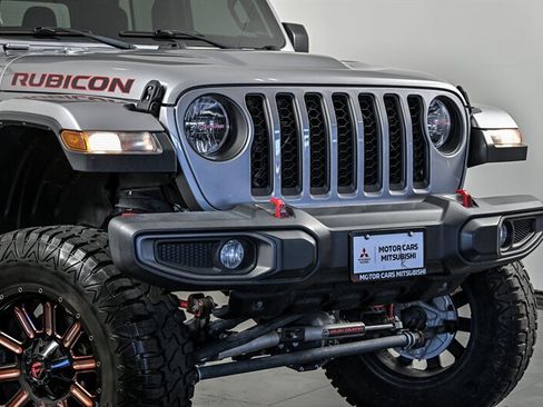 Used 2020 Jeep Gladiator Rubicon AWD/4WD image 2