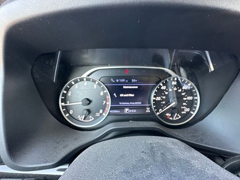 Used 2024 Nissan Titan SV w/ SV Convenience Package AWD/4WD image 13