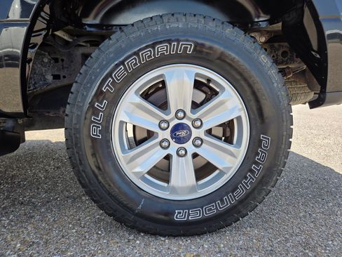 Used 2018 Ford F150 XL w/ Equipment Group 101A Mid RWD image 11