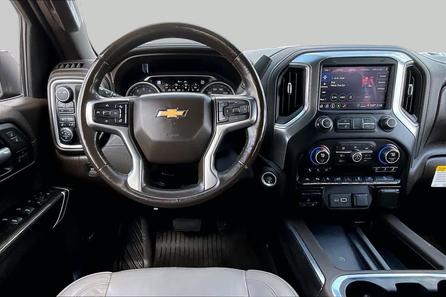 Used 2020 Chevrolet Silverado 1500 LTZ w/ LTZ Premium Package AWD/4WD image 6