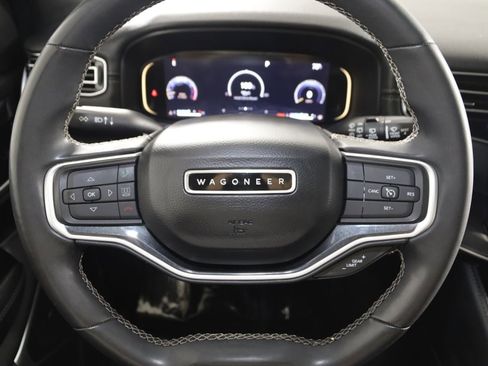 Used 2022 Jeep Wagoneer Series I w/ Premium Group I image 39