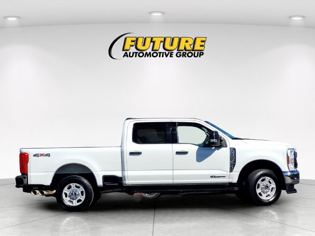 Used 2025 Ford F250 XLT AWD/4WD image 3
