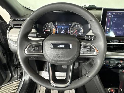 Certified 2024 Jeep Compass Limited AWD/4WD image 39